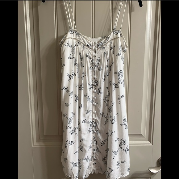 Abercrombie & Fitch Dresses & Skirts - Abercrombie & Fitch button mini dress
